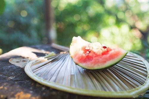 吃瓜话题入口,吃瓜群众眼中的明星幕后故事